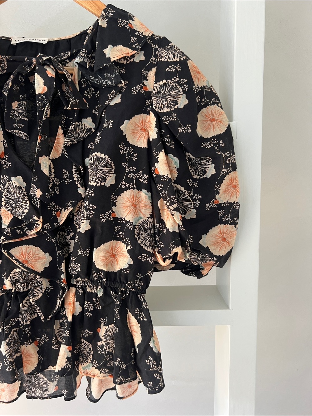 Ulla Johnson Nadia Blouse in Noir Floral - Picture 3 of 6